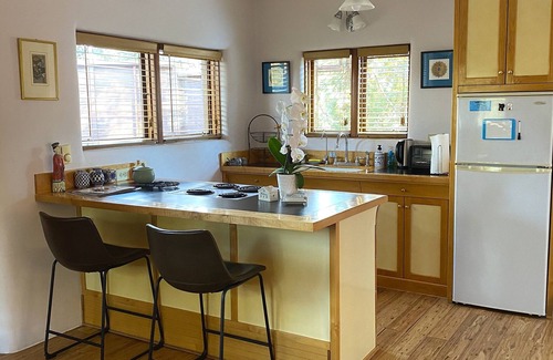 Canoncito House | Eco Conscious, Peaceful & Serene, Dog Friendly, Open Floor Plan, Cozy, Private…