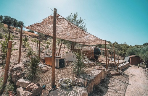 Benaojan House | Eco-Finca Cueva del Gato, ideal for families with pets surrounded by nature.