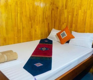 Cat Hai House | Eco Floating Farm Stay Cai Beo