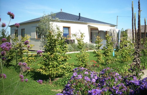 La Chapelle-aux-Filtzmeens Cottage | eco-friendly 6/8pers heated swimming pool axis St Malo equipped babies disabled access