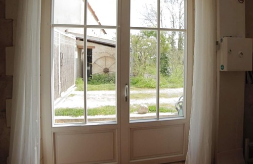 Thaire Apartment | Eco-friendly duplex of 60m2 in a quiet area near the beaches