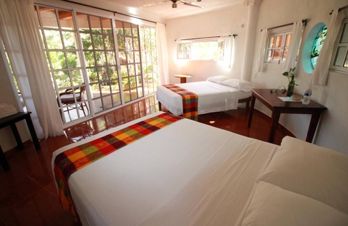 Santa Elena Bed & Breakfast | Eco-Hotel Nueva Altia