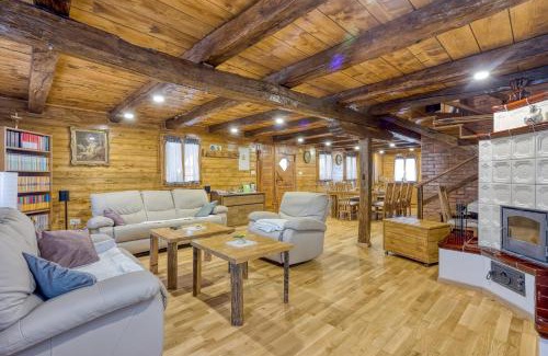 Sveti Juraj na Bregu House | Eco House Lina With Hot Tub and Sauna - Happy Rentals