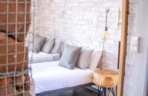 Letsemeng Cabin | Eco Karoo Mountain Lodge