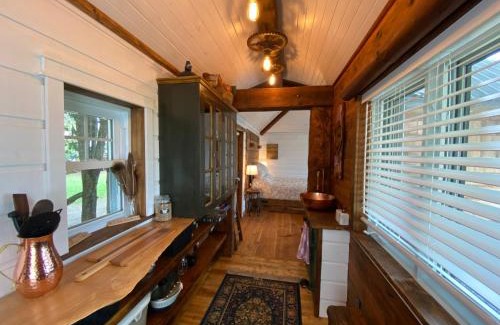 Ormstown House | Eco Lodge Bûcheron Bergère