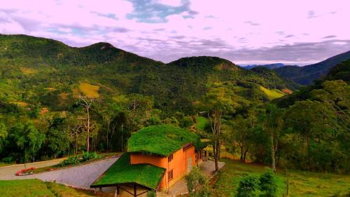 Nova Friburgo Apartment | Eco Lodge de Construção Natural com Vista Panorâmica