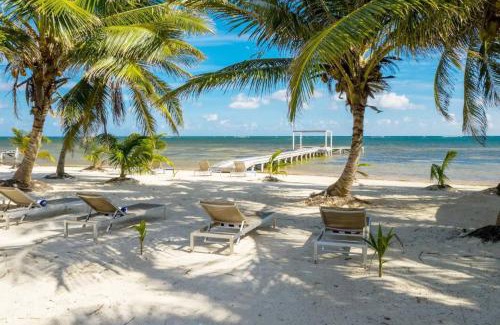 San Pedro Villa | Eco-luxe Oceanfront Private Estate By Alom
