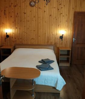 Tatariv Cabin | Eco Sadyba Chertizh