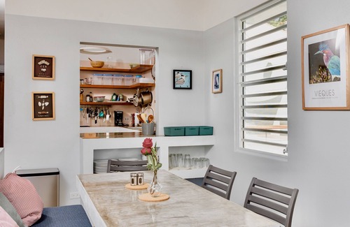 Isabel II Apartment | EcoCasa: Sustainable breezy, luxury 3Br w/bay view