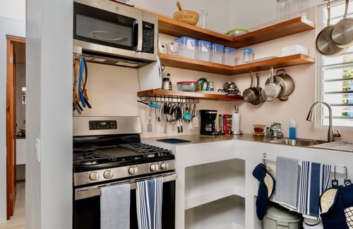 Isabel II Apartment | EcoCasa: Sustainable breezy, luxury 3Br w/bay view