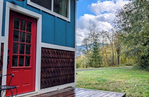Stevenson House | Ecofriendly Tiny Home with views in Beautiful Columbia River Gorge