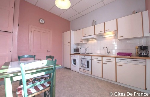 Villeneuve House | Ecole - Villeneuve-lembron