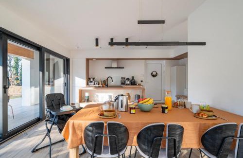 Metairies-Saint-Quirin House | Ecolodge 4étoiles Luxe, détente et balnéo dans la forêt