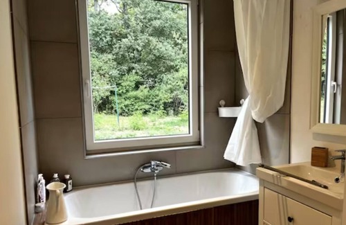 Ave et Auffe Ski Chalet | Ecolodge Roptai