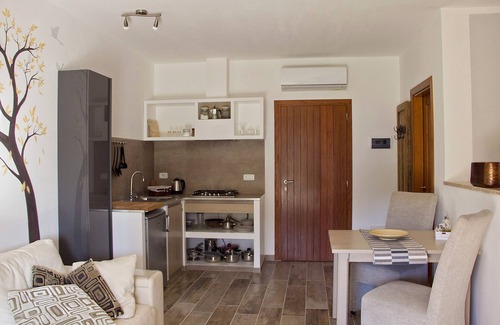 Cicerale Apartment | Ecolodge Selvitelle - Sustainable Retreat Amidst Olive Groves in Cilento
