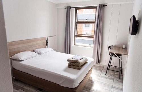 Greater Johannesburg Metropolitan Area Hotel | Ecomotel Marlboro