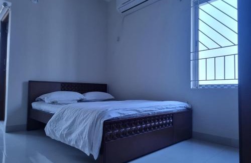 Dhaka Apartment | Econ Stay in New Apartment, Jigatola, Dhanmondi, Dhaka, BD