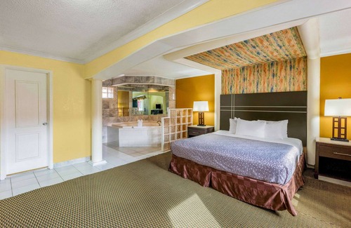 Atlantic City Hotel | Econo Lodge Beach and Boardwalk