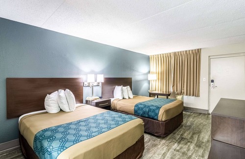 Crestview Hotel | Econo Lodge Crestview