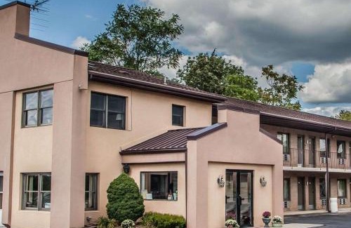 Monocacy Station Cabin | Econo Lodge Douglassville-Pottstown
