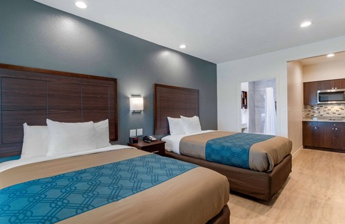 Barker Hotel | Econo Lodge Houston Northwest - Cypress