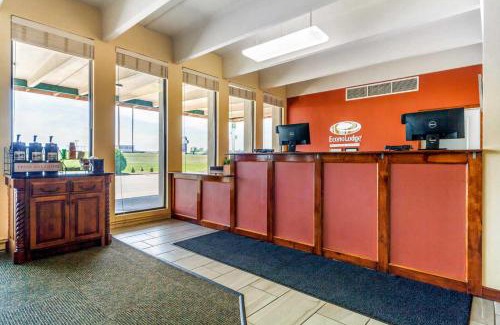 Brookings Hotel | Econo Lodge Inn & Suites Brookings