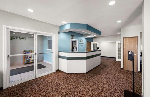 Mesquite Hotel | Econo Lodge Inn & Suites Mesquite - Dallas East