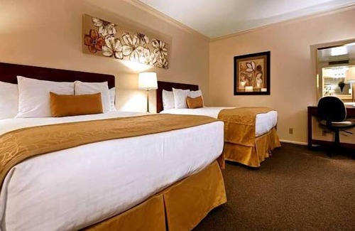 Vernal Hotel | Econo Lodge Inn & Suites