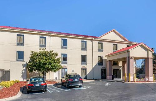 Lookout Valley Neighborhood Association Cabin | Econo Lodge Lookout Mountain