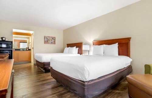 Kreole Cabin | Econo Lodge Moss Point - Pascagoula