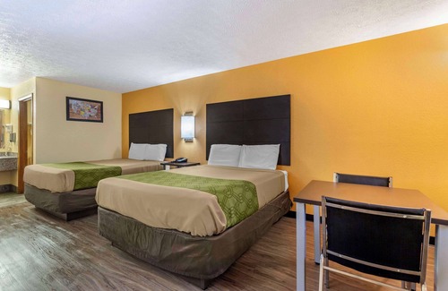 Talbot's Corner Hotel | Econo Lodge Nashville North