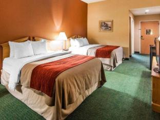 Newport Cabin | Econo Lodge Newport Smoky Mountains Gateway