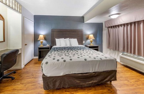 Barstow Hotel | Econo Lodge On Historic Route 66