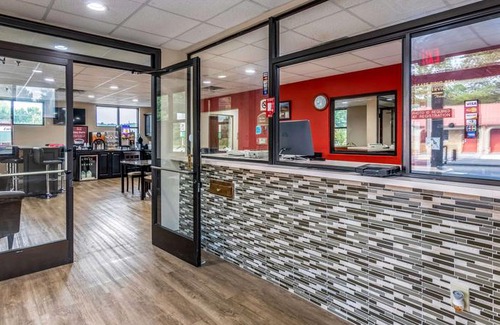 Opelika Hotel | Econo Lodge Opelika