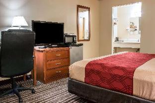 Paw Paw Cabin | Econo Lodge Paw Paw