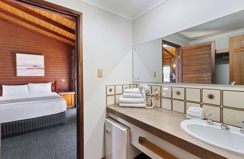 Davenport Hotel | Econo Lodge Port Augusta