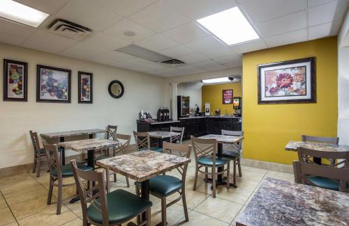 South Salisbury Hotel | Econo Lodge Salisbury