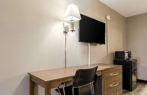 Seymour Hotel | Econo Lodge Seymour