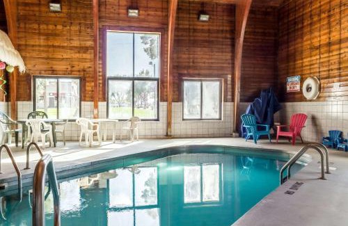 Renner Cabin | Econo Lodge Sioux Falls North