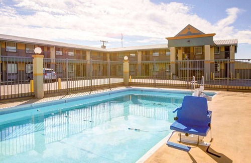 Temple Hotel | Econo Lodge Temple