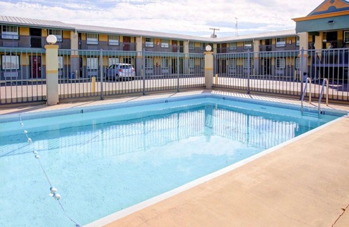 Temple Hotel | Econo Lodge Temple
