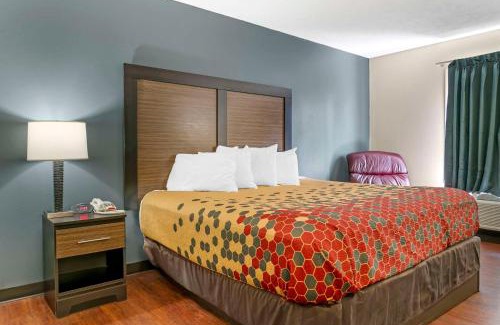 Traverse City Cabin | Econo Lodge Traverse City South