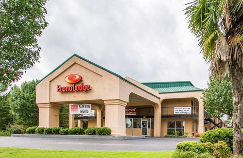Troy Hotel | Econo Lodge Troy
