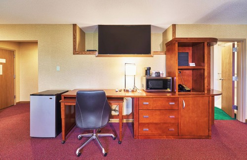 Maquoketa Hotel | Econo Lodge