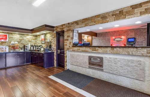 Rock Hill Cabin | Econo Lodge