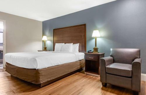 Rock Hill Cabin | Econo Lodge
