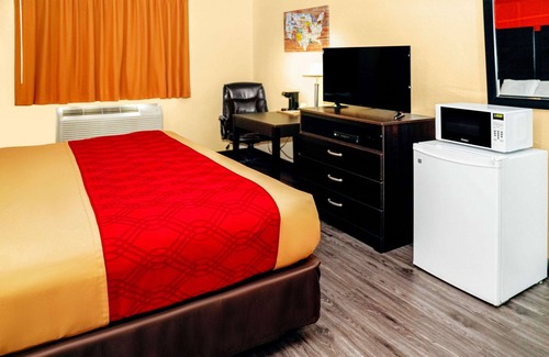 Rome Hotel | Econo Lodge