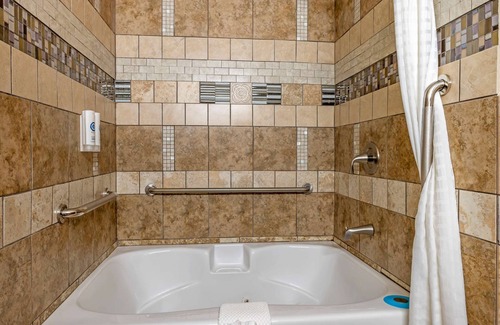 Shelbyville Hotel | Econo Lodge
