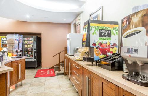 West Haven Cabin | Econo Lodge