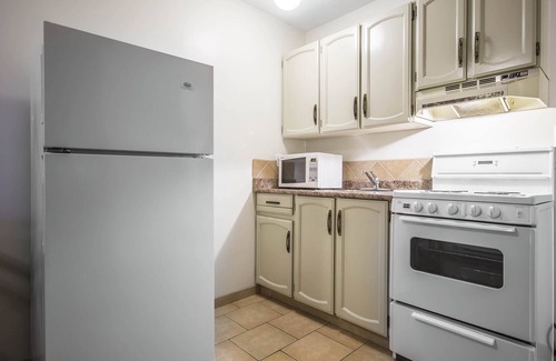 Vernon Hotel | Econo Lodge Vernon